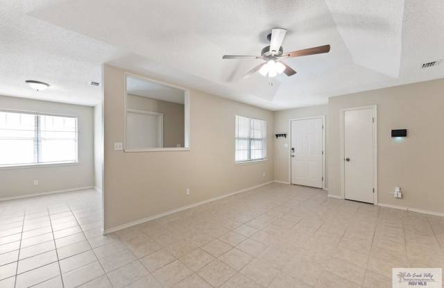 1317 S WILLOW Gallery 3