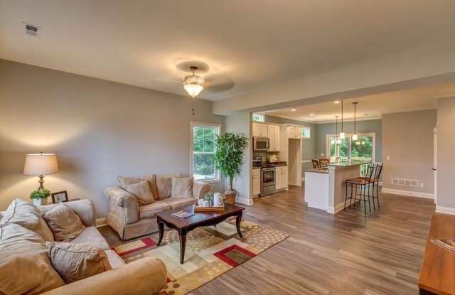 106 Pinnacle Point Gallery 3