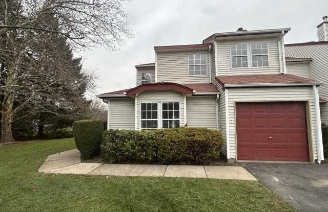 5 Norfolk Court - 5 Norfolk Court, Coram, NY 11727