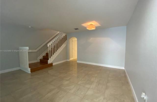 3015 SW 129th Ter Gallery 2