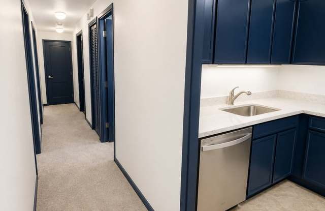 2Bd/1Ba Seattle Condo Gallery 3