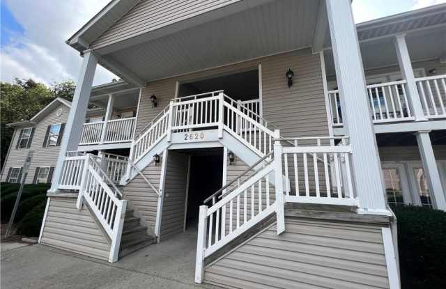 2620 Guyer Street photos photos