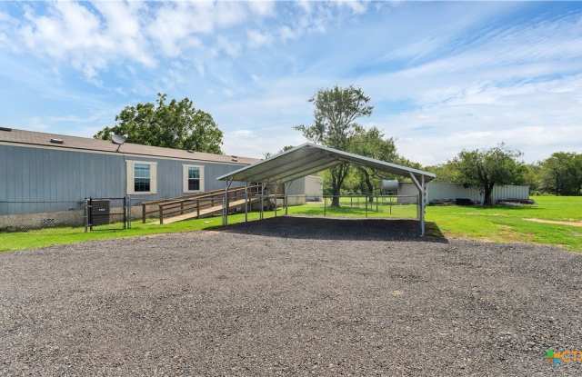 865 Pleasant Acres - 865 Pleasant Acres Drive, Guadalupe County, TX 78155