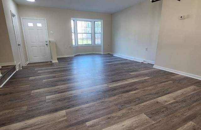 10806 STONE HILL Lane Gallery 3