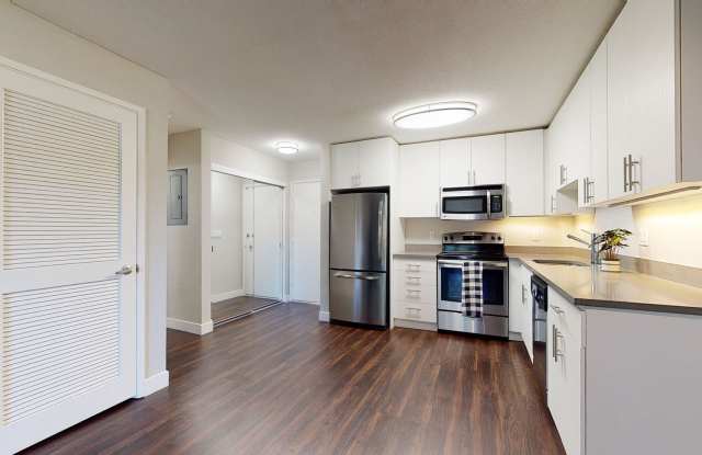 Spruce Apartments Gallery 3