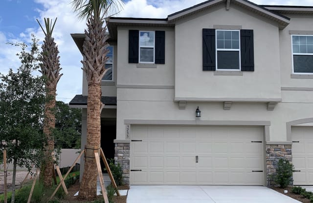 5735 Grand Sonata Ave - 5735 Grand Sonata Ave, Cheval, FL 33558