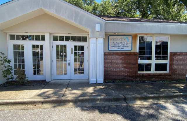 124 Christobal Road - 124 Cristobal Road North, Mary Esther, FL 32569 124 Christobal Road - 124 Cristobal Road North, Mary Esther, FL 32569