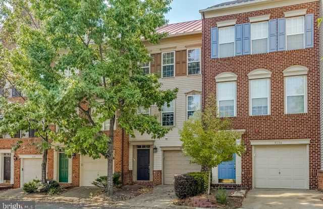 5134 DONOVAN DRIVE Gallery 2
