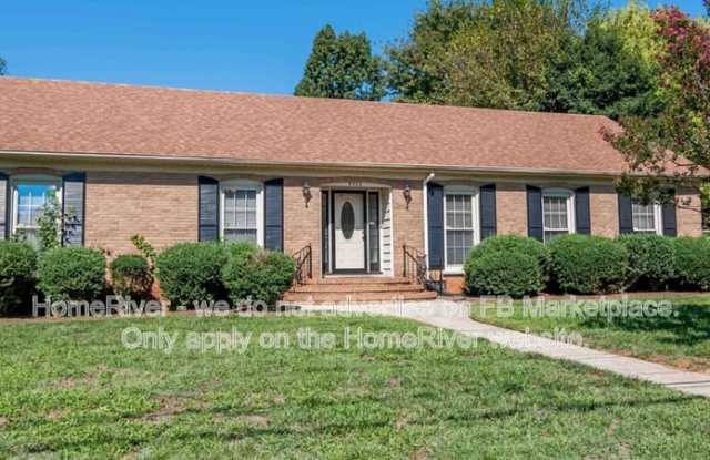 5522 Sharon Rd photos photos
