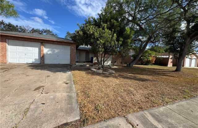 5929 Parkview Drive Gallery 2
