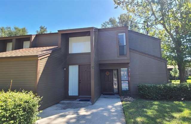 22 OXFORD LANE photos photos