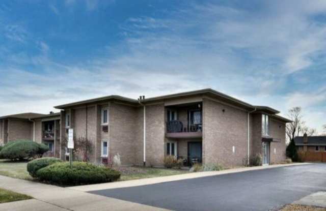 483 N Larch Avenue photos photos