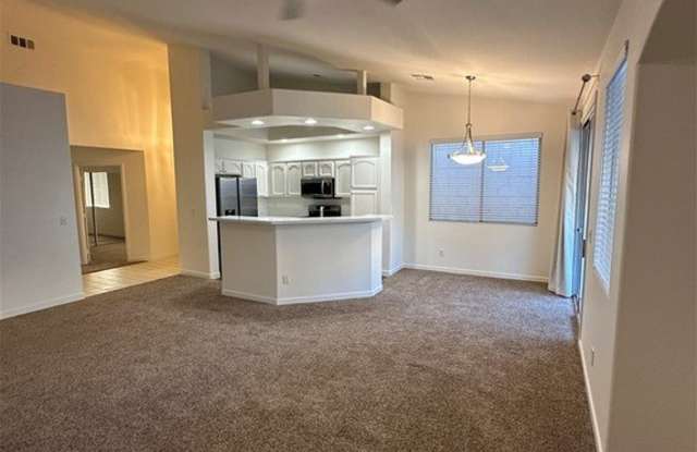 203 Bailey Island Drive Gallery 4