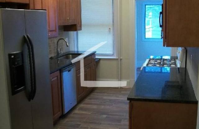 Modern Big Bed with Laundry in Unit near BU! Perfect Location! Ht + HW Inc photos photos