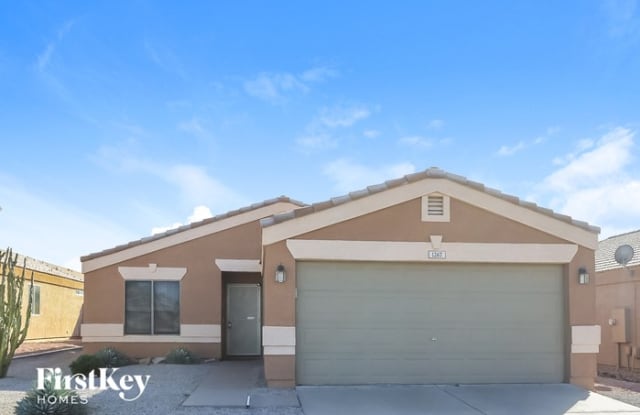 1267 West Diamond Avenue - 1267 West Diamond Avenue, Apache Junction, AZ 85120