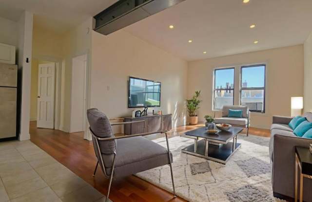 255 Fort Washington Avenue - 255 Fort Washington Avenue, New York City, NY 10032