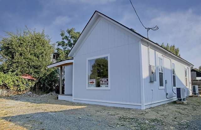 407 W Pine St photos photos