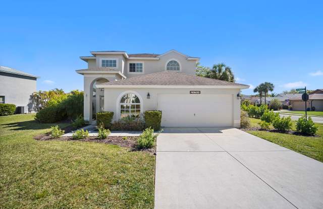Newly remodeled 4 bedroom 3 bathroom home in Estero photos photos