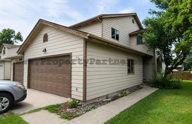 Spacious 3 Bed/2.5 Bath Duplex with Garage! photos photos Spacious 3 Bed/2.5 Bath Duplex with Garage! photos photos