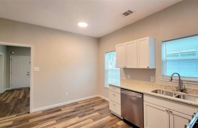 4405 Oneal Street photos photos