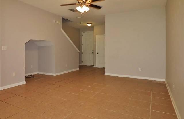 2369 SUNSET BLUFF DR Gallery 4