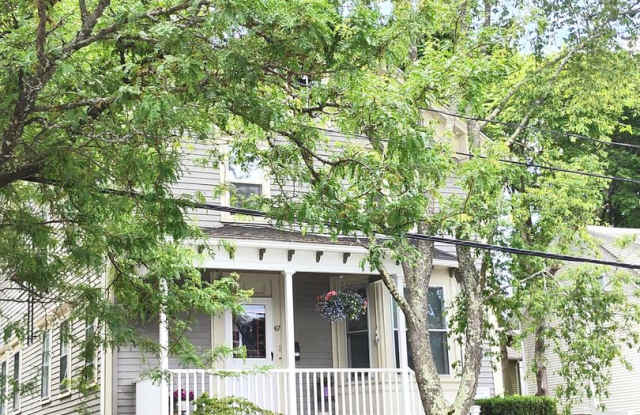 ****Exclusive – East Side Three Bed Condo- $2295*** - 67 Rochambeau Avenue, Providence, RI 02906