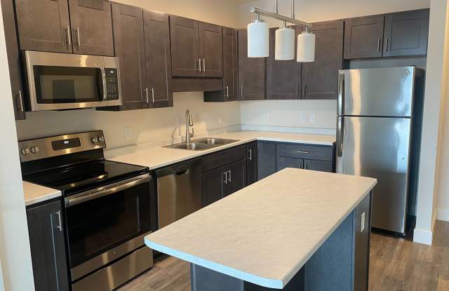 1185 Shelburne Road photos photos