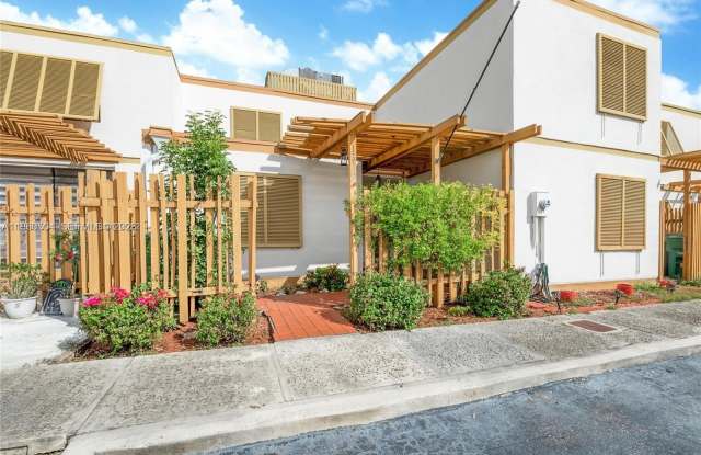 13167 SW 11th Lane Cir photos photos