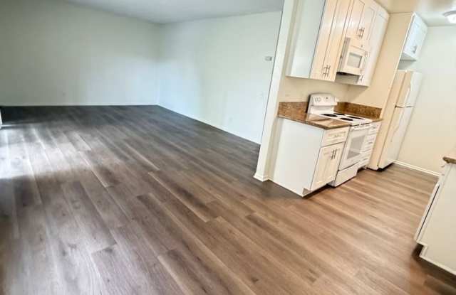 *Spacious 1 Bedroom in La Jolla!* Gallery 4