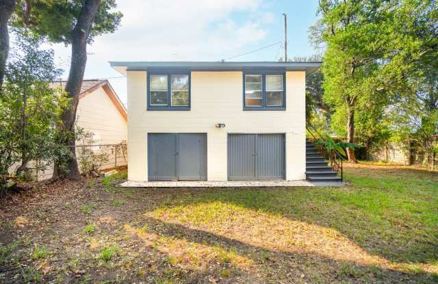 Quaint One Bedroom, Walking Distance To Park Circle photos photos