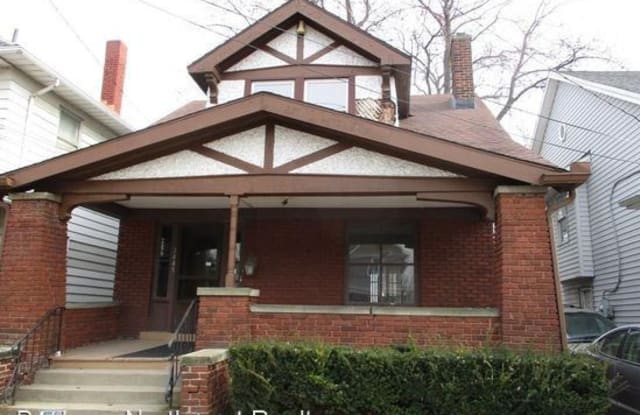 2445 Broadway St - 2445 Broadway, Toledo, OH 43609