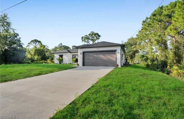 848 Calumet Street E - 848 Calumet Street East, Lehigh Acres, FL 33974