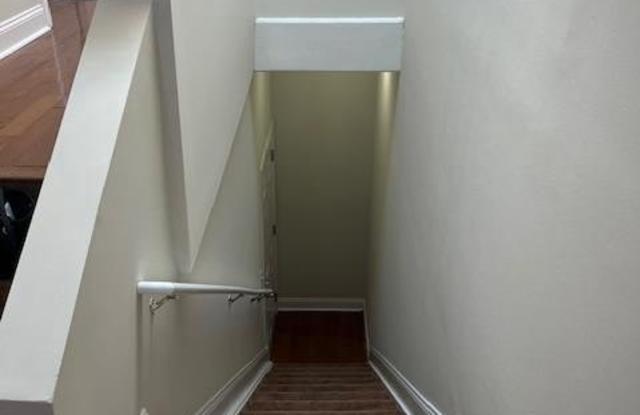 923 N 15TH Street Gallery 2