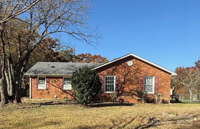 6126 Cherrycrest Lane - 6126 Cherrycrest Lane, Charlotte, NC 28217 6126 Cherrycrest Lane - 6126 Cherrycrest Lane, Charlotte, NC 28217