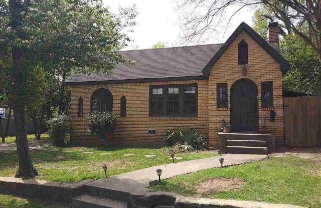 539 Williams Court - 539 Williams Ct, Tyler, TX 75702