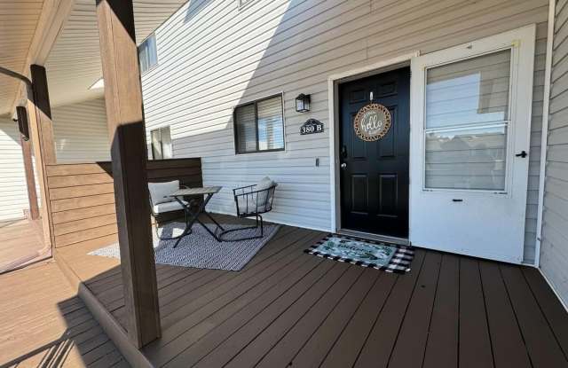 380 Explorer Court Gallery 3