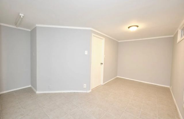 258 Lott Ave photos photos