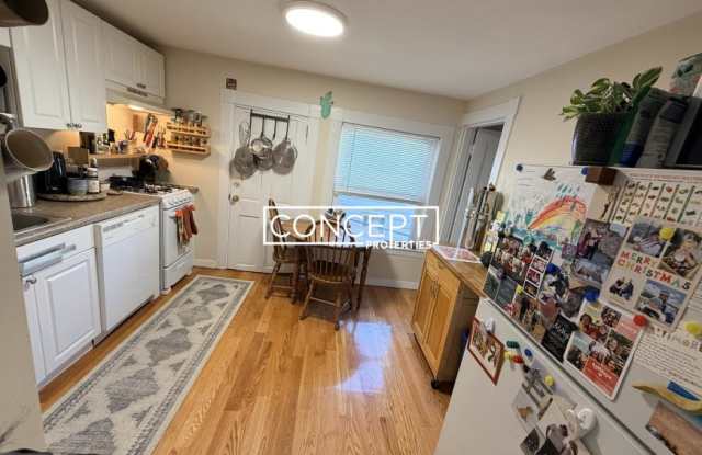 8 Roberts Brookline photos photos