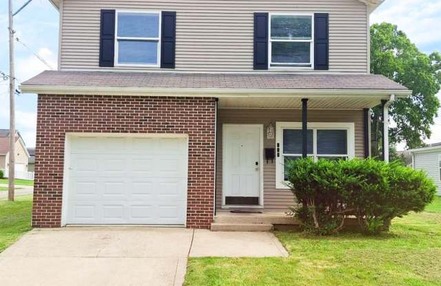 For Rent: Spacious 4-Bedroom, 2-Bathroom Home — Available Now! photos photos