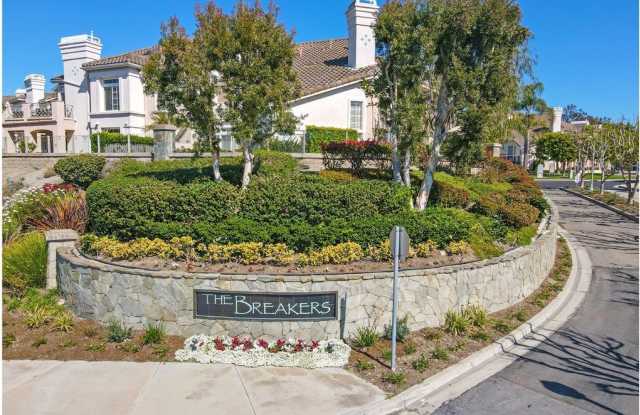 200 Shorebreaker Drive photos photos