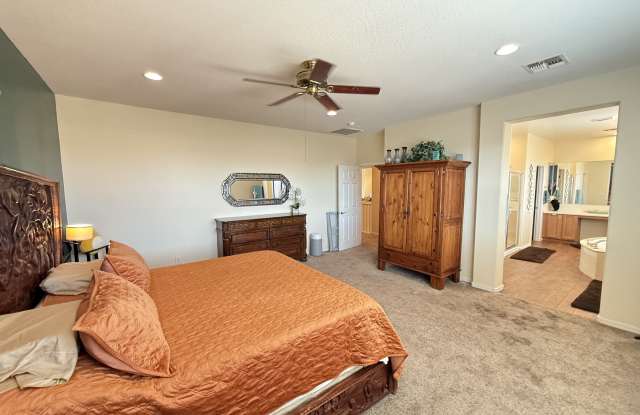 2245 West Clearview Trail Gallery 3