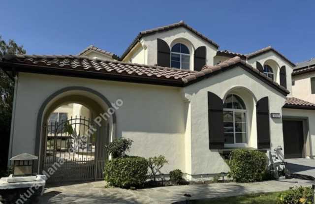 5885 Indian Pointe Dr - 5885 Indian Pointe Drive, Simi Valley, CA 93063