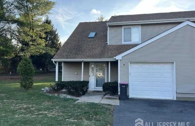 68 Winchester Way - 68 Winchester Way, Somerset, NJ 08873