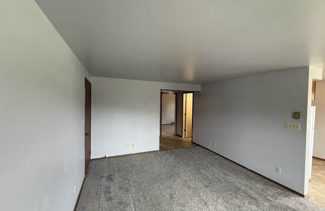 3311 Main Ave. Apt. #202 Gallery 4