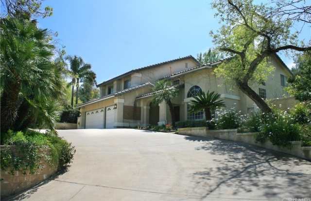 12505 Cascade Canyon Drive Gallery 4