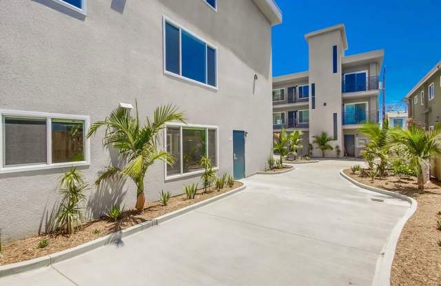 4135 Illinois St. photos photos