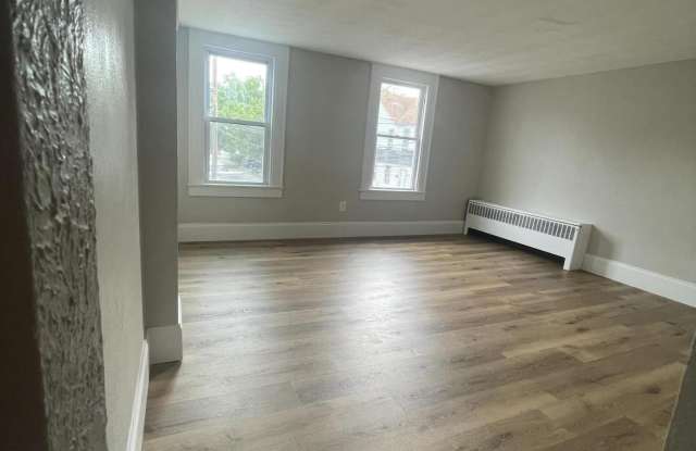 77 St. Clair Street photos photos