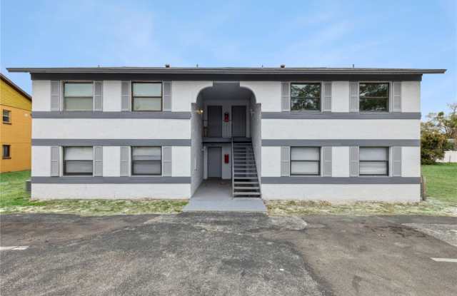 46 N FAIRFAX AVENUE photos photos