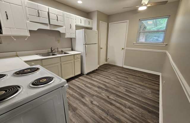 813 Gadd Road - B Gallery 2