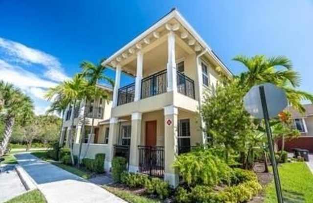 4796 Sierra Ln - 4796 Sierra Lane, Coconut Creek, FL 33073